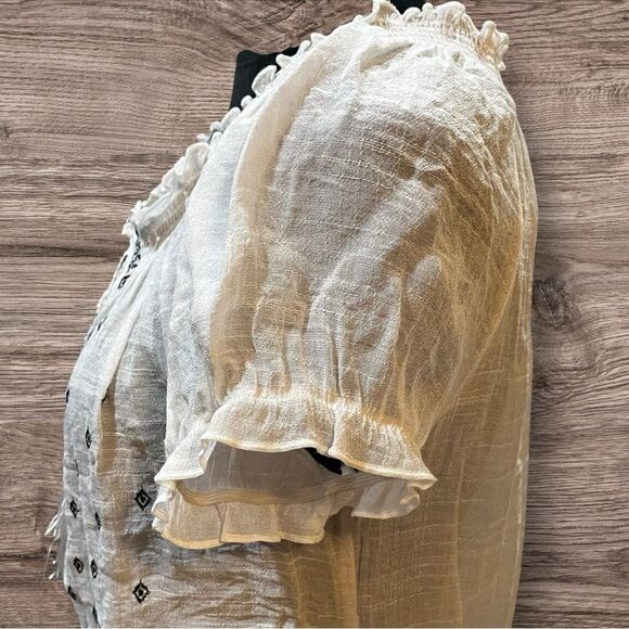 BCX Cream Smocked Tie Front Ruffled Blouse size M - Picture 3 of 12